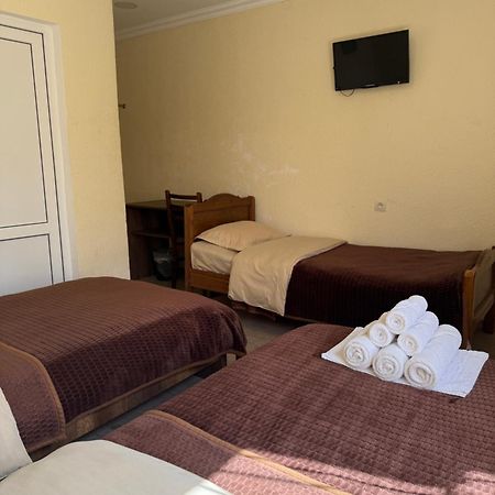 Hotel Villa Eniseli Extérieur photo